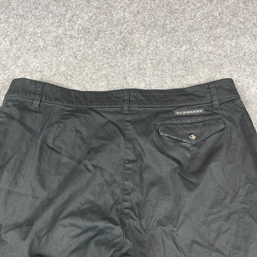 Burberry Golf Womens Black Knee Length Bermuda Shorts Logo Size USA 12 UK 16 - Picture 4 of 13